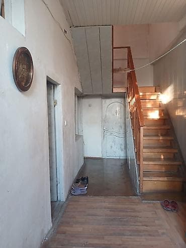 upd ev: Coratda ev satıram 5 otaq yarım sot həyəti — 4