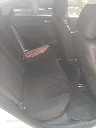 lovol 504 b: Hyundai Accent: 1.6 l | 2021 il Sedan — 10