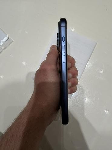 12 pro max case: IPhone 17 Pro Max, Mavi, Face ID — 3