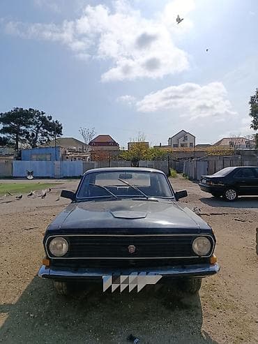 volqa maşın: GAZ Volga 24 sedan - Korpus: 4 qapılı, klassik “Volqa” dizaynı, qara — 3