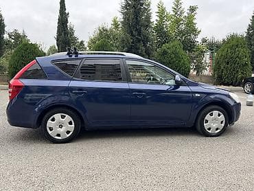 kia sumqayit: Kia Ceed: 1.6 l | Universal — 4