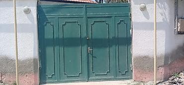 ev dekoru: Metal darvaza – ikitaylı, klassik panel naxışlı dizayn. - Material — 1