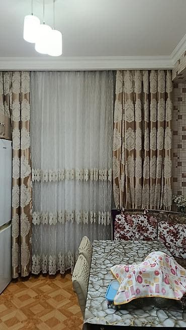 perde dekor: Hündürlük 2.75sm,eni 4m tül,1m 2edəd dekor.unvan Həzi Aslanov metrosu — 2