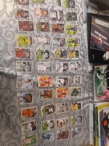 idmana aid sekiller çekmek: Məhsul: Futbol kolleksiya kartları dəsti Təsvir: - Müxtəlif — 2