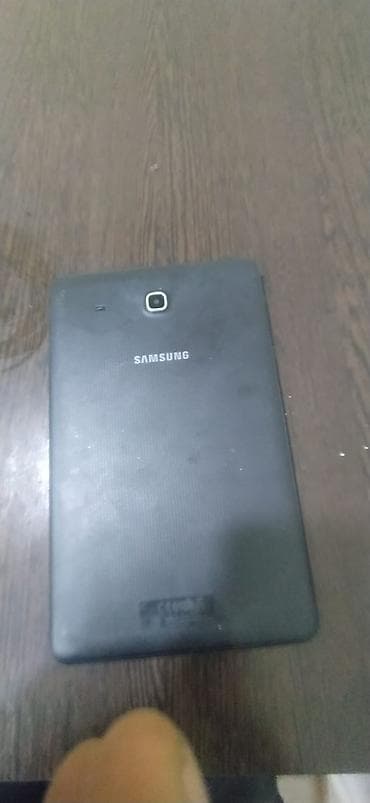 samsung komputer: Samsung planşet - Model: Samsung Galaxy Tab A (8.0 düym seriyası; ön — 2