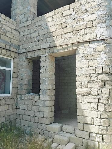 ev: Satılır: iki mərtəbəli yarıtikili fərdi yaşayış evi - Layihə: ön — 2