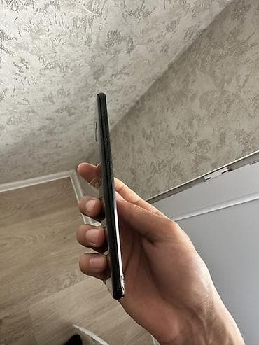 ТВ и видео: Samsung Galaxy S8, цвет - Черный, Две SIM карты — 2