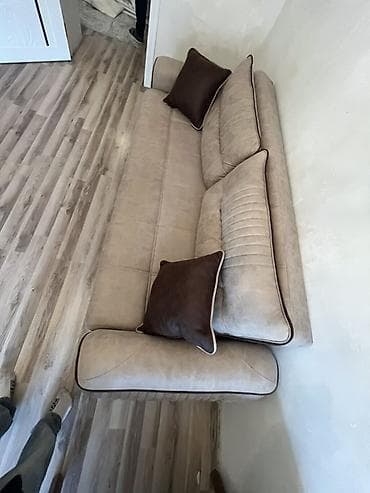 islenmis plastik qapi: Divan, Parça — 4