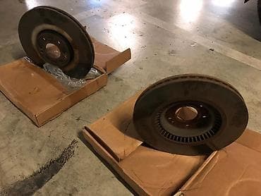 Ön, Kia Kia karnoval, 2021 il, İşlənmiş