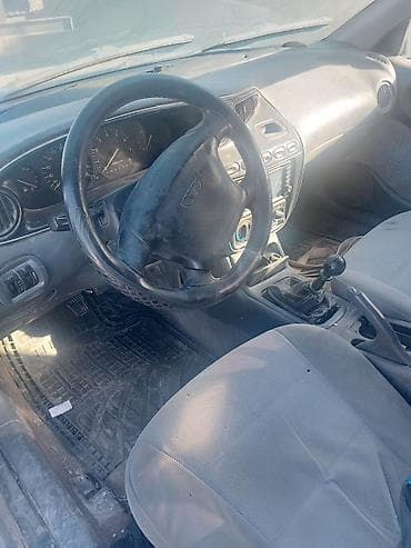 daewoo bs090: Daewoo Leganza: 2 l | 2001 il Sedan — 5