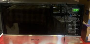 Техника для кухни: Микроволновка Samsung, Отдельностоящая, С микроволнами, цвет - Черный, Б/у — 2
