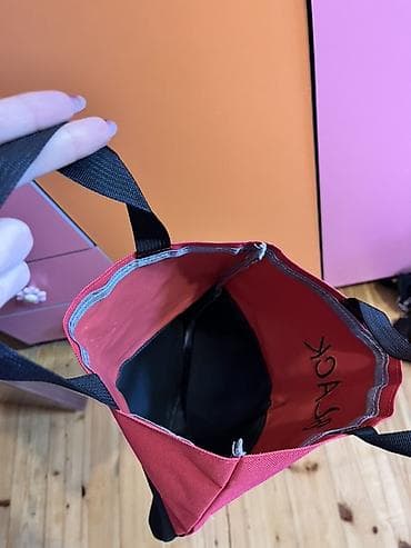 okul çantaları: İki rəngli tote çanta - Dizayn: Üst hissəsi tünd-çəhrayı, alt hissəsi — 2