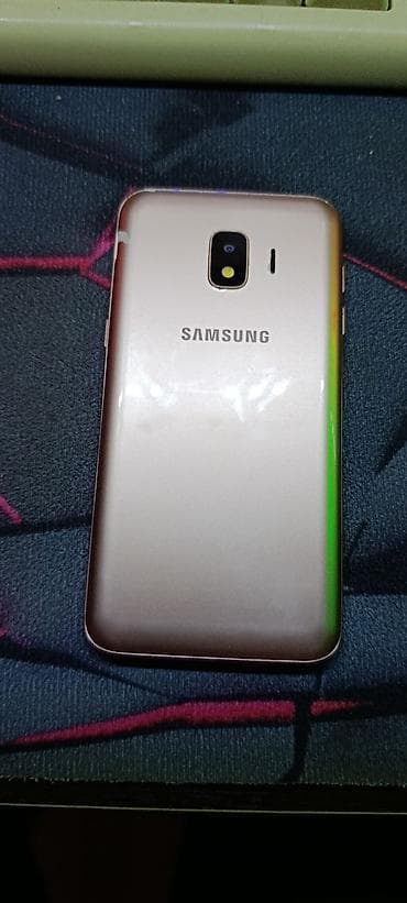 j2: Samsung Galaxy J2 Core, 8 GB — 9