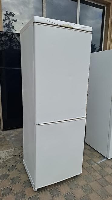 2 qapılı Sharp Soyuducu Satılır, rəng - Ağ, Təkərli