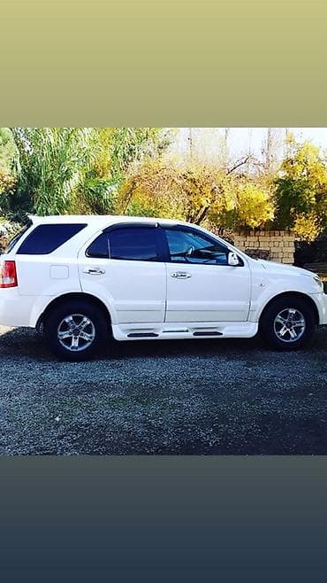 2 teker: Model: SsangYong Kyron/Sorento tipli ağ rəngli SUV (şəkillərdəki — 3