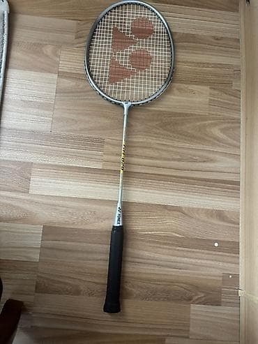 Yonex badminton raketkası – GR-020 modeli - Brend: Yonex - Model