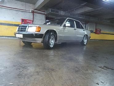 mercede c 250: Barter maraqldir - Kuzov: 4 qapılı sedan, gümüşü rəng - Mühərrik: ön — 5