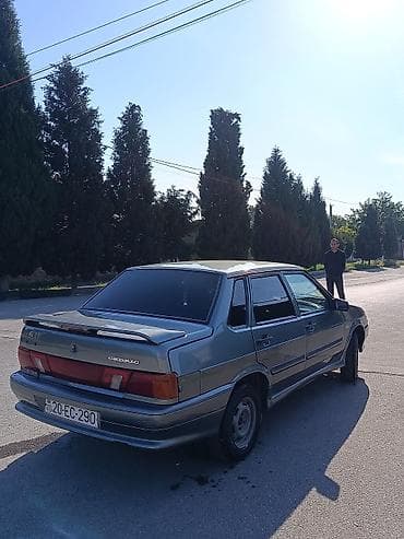 380 volt matorlar: Model: LADA Samara Sedan (VAZ-2115) Kuzov: 4 qapılı sedan, boz rəng — 4