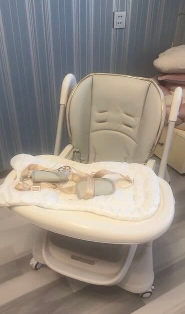 friso vom 800 qr qiymeti: Uşaq yemək stulu - Rəng: açıq bej/krem - Geniş və yumşaq oturacaq — 6