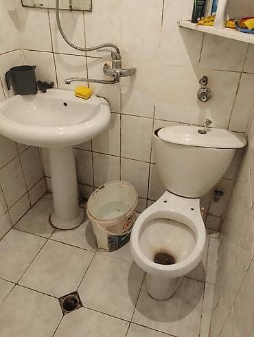 tort ustası: Sanitar quraşdırma xidmət.10 manat alan adam özü gelib söksün.tecili — 1