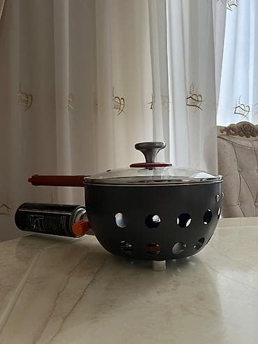 baliqci toru: Özübişirən kamp tavası. Gördüyünüz bu məhsul, tam hündürlüyü 9,6 sm — 5