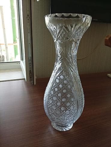 gül: Bir vaza, Xrustal — 1
