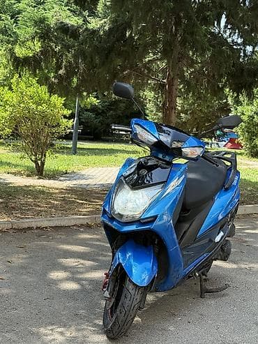- 125, 125 sm3, 2023 il, 15000 km
