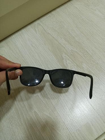 Qol saatları və aksesuarlar: Gün eynəyi — 2