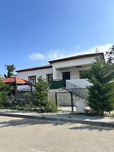 Dağ mənzərəli həyət evi – geniş eyvanlı Üstünlüklər: - Geniş terasda lalafo.az -da Dağ mənzərəli həyət evi – geniş eyvanlı Üstünlüklər: - Geniş terasda