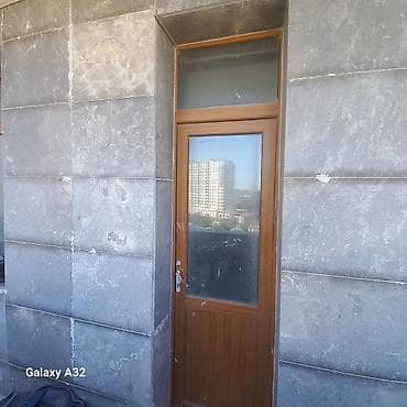 pendir: Ṣekilde gördüyünüz bu 2 pencere ve 1 pencere qapi bitiwiy ve bir qapi — 2