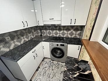 studiya: Geniş və rahat 1 otaqlı mənzil (studiyaya yaxın plan). Otaqda: - 2 — 7