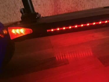 İşlənmiş Elektrik samokat 10", 501 - 750 Vt, 36 - 45 km/s, Ödənişli çatdırılma — 7