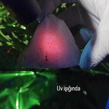 nerd sekilleri: Nadir Təbii Daş Satılır | Uv Floresan - Yaqut, Safir, Şpinel, Süd — 1