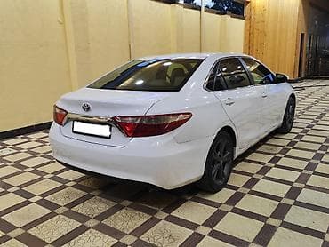 lexus rx 470: Toyota Camry: 2.5 l | 2014 il Sedan — 8