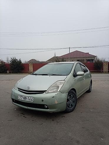 prius v: Toyota Prius 20 kuza. 2007. Motor yeni yığılıb. Batareyka "30" kuzanın — 4