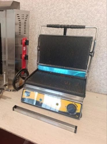 iphone 8 plus ikinci el: Toster Yeni, Ünvandan götürmə — 1