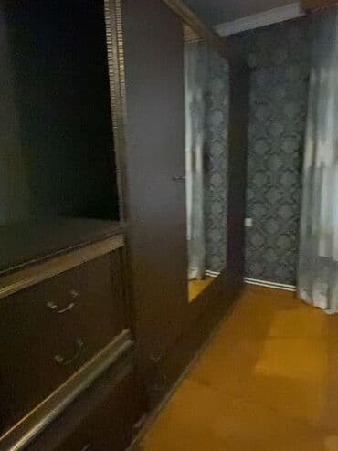 elan nədir: 3 otaqlı, 80 kv. m, Orta təmir — 20