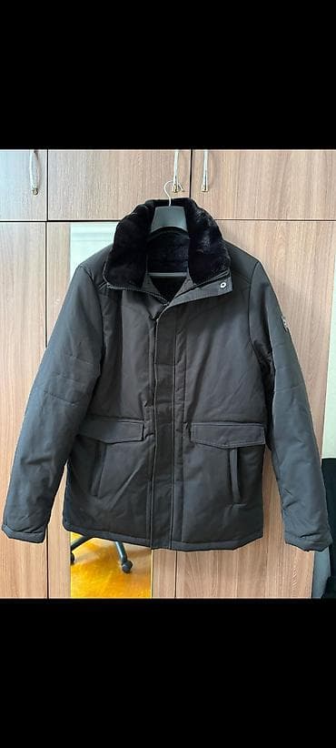 qış geyimləri kişi: Kişi qış gödəkçəsi –qara rəng. - İsti və yüngül: iç hissədə qalın — 1