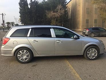 audi a4 ehtiyat hisseleri: Opel Astra Caravan (universal) – gümüşü rəng - Kuzov: universal — 5