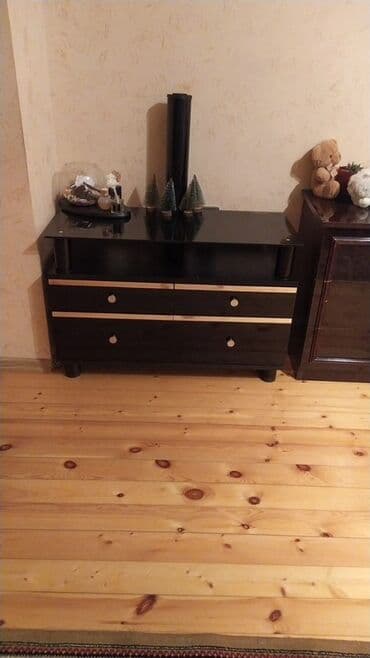 chia toxumu harda satilir: Düz TV altlığı, Polkalı — 2