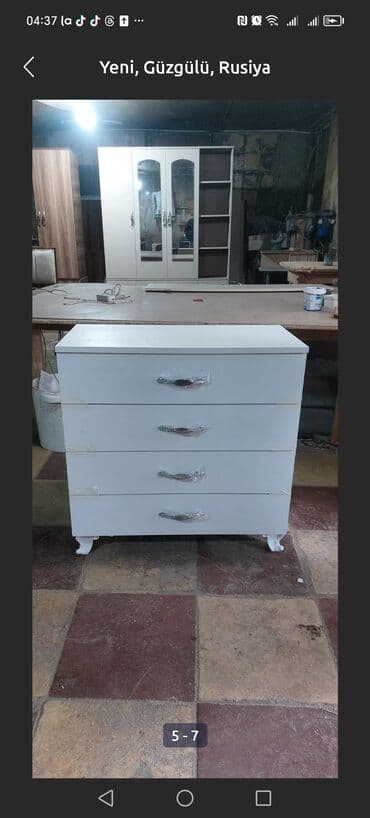 güzgü ilə çekmeceli sinə: Yeni, Güzgüsüz, Azərbaycan — 5