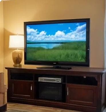 Техника и электроника: Телевизор LG LED экран 32" HD (1366x768) — 6
