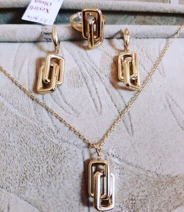 1 qram gümüşün qiyməti 2021: Dəstə daxildir: Üzük, Kulon, Boyunbağı, Sarı qızıl, 585 Əyar, 891 g — 3