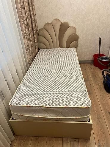 tek kravat: İşlənmiş, Təknəfərlik çarpayı, Matras ilə, Siyirməsiz — 4