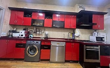 Metbex mebelı 300 azn.Uzunu 4.87.Eni 60. Uzerinde qaz+aspirator