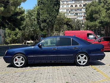 audi a5: Mercedes-Benz E-Class: 2.4 l | 1999 il Sedan — 8