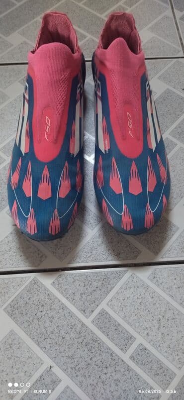 idman qidası: Butslar Adidas, Ölçü: 44, Yeni — 4