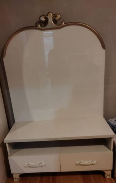 İşlənmiş, Düz TV altlığı, Polkalı, Azərbaycan