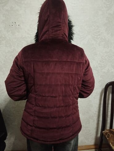 küləkçə: Qadın qış gödəkçəsi - Rəng: bordo - Material: yumşaq, məxmərə bənzər — 2