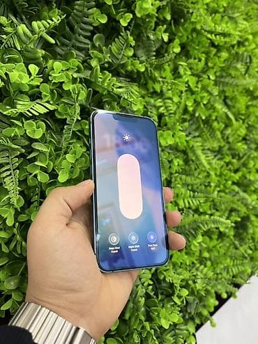 samsung a 40: IPhone 13, Mavi, Face ID — 2